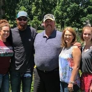 Meet your Posher, Tanner